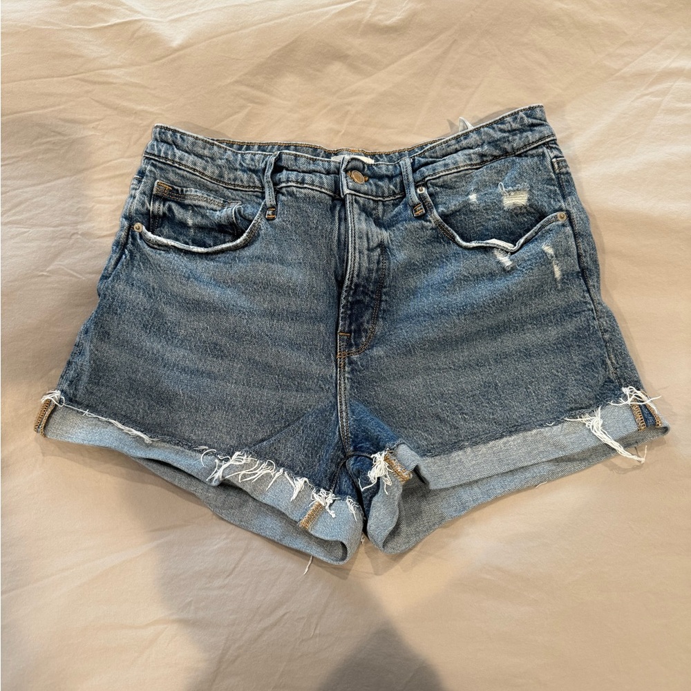 Good American Good Girlfriend Shorts